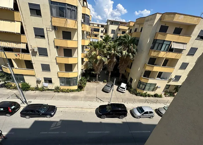 Iona 3 * Golem (Tirana)