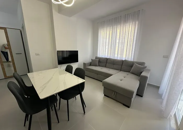 Apartman Iona 3 Golem